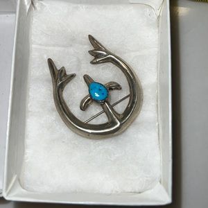 Sterling & Turquoise Horseshoe Brooch